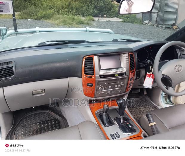 Toyota HiAce 2005 Blue - thumbnail 5
