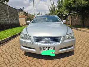 Toyota Mark X 2009 Silver