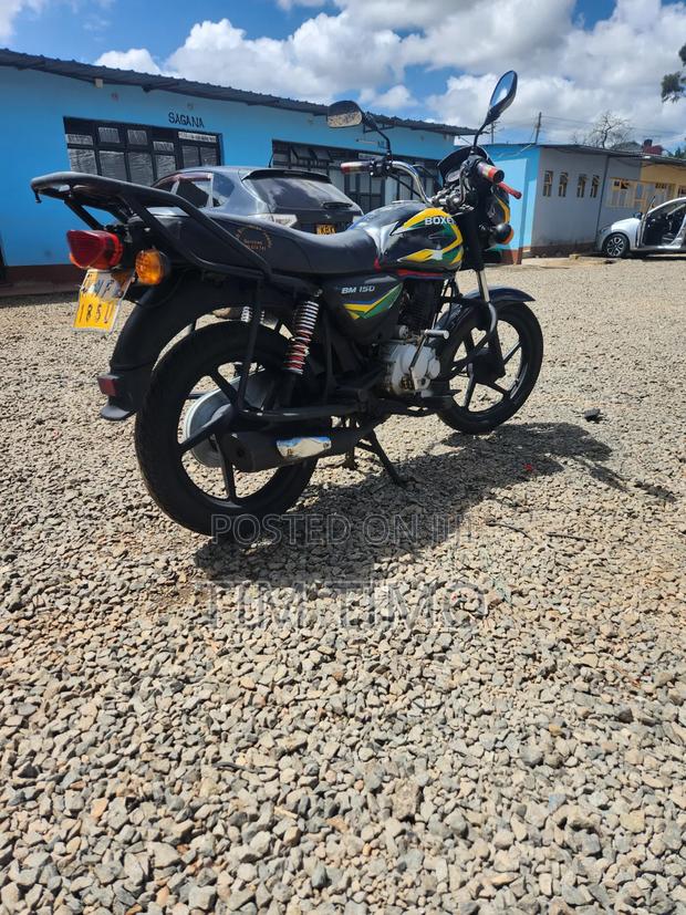 Bajaj Boxer 150 UG 2024 Red - thumbnail 5