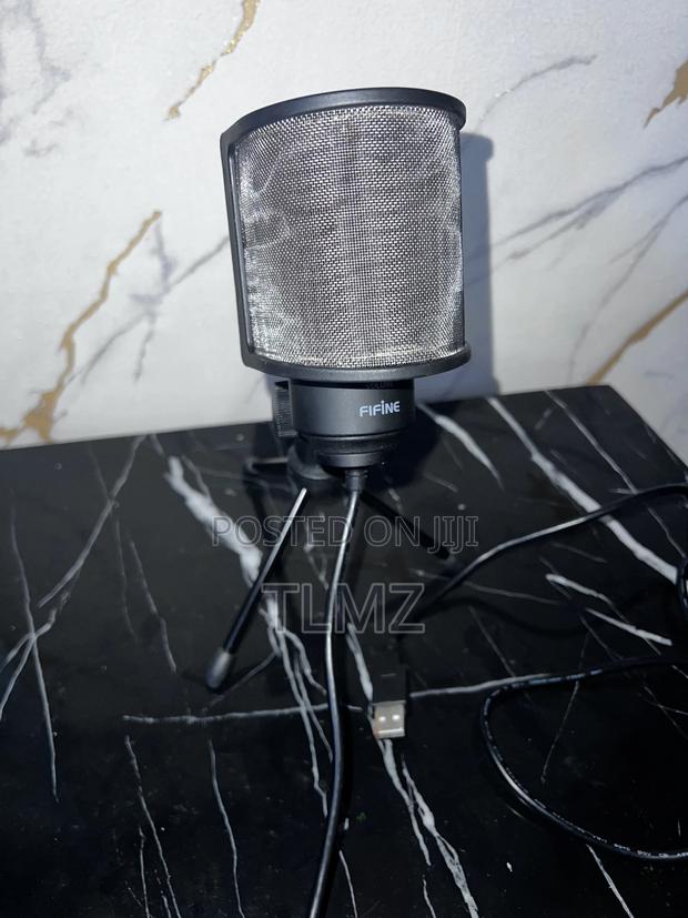 Podcast Mic - thumbnail 5