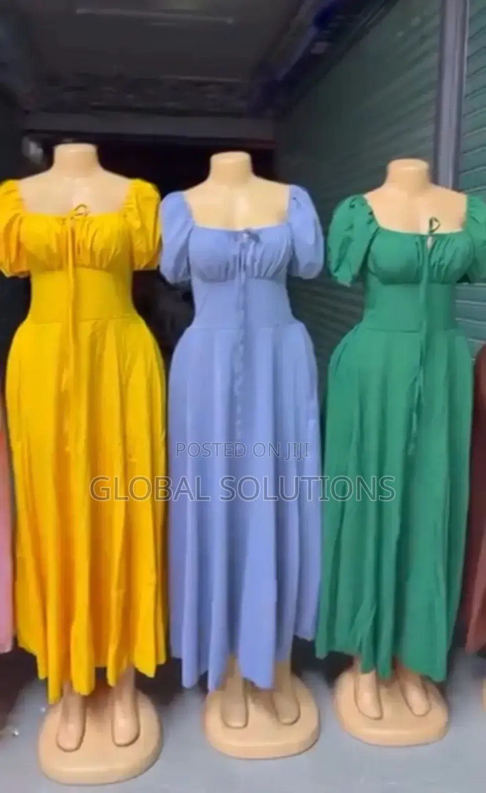 Plus Size Solid Scoop Neck Puff Sleeve Split Thigh Midi Dress