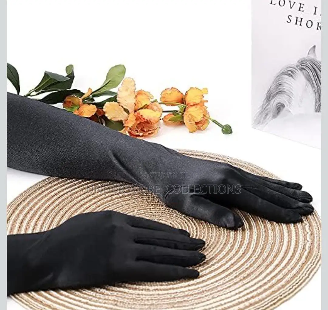 Elegant Opera Evening Gloves