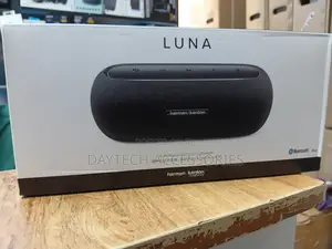 The Harman Kardon Luna Portable Bluetooth Speake - Black