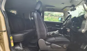 Toyota FJ Cruiser 2012