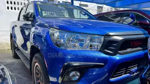 Toyota Hilux 2018 Blue