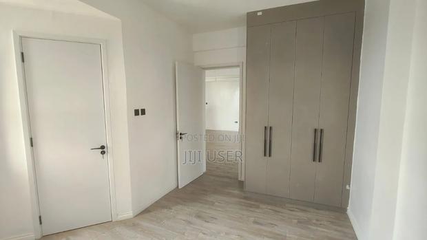 3bdrm Apartment in Parklands for rent - thumbnail 4