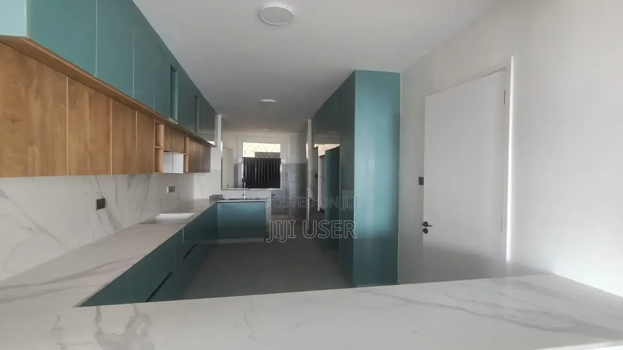 3bdrm Apartment in Parklands for rent