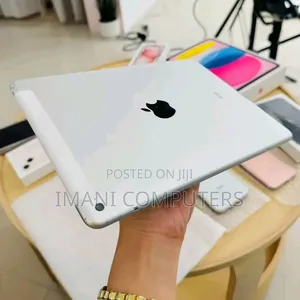 Apple iPad 2 Wi-Fi 128 GB Silver