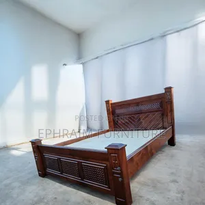 Premium Mahogany Queen Size Bed for Sale in Nairobi