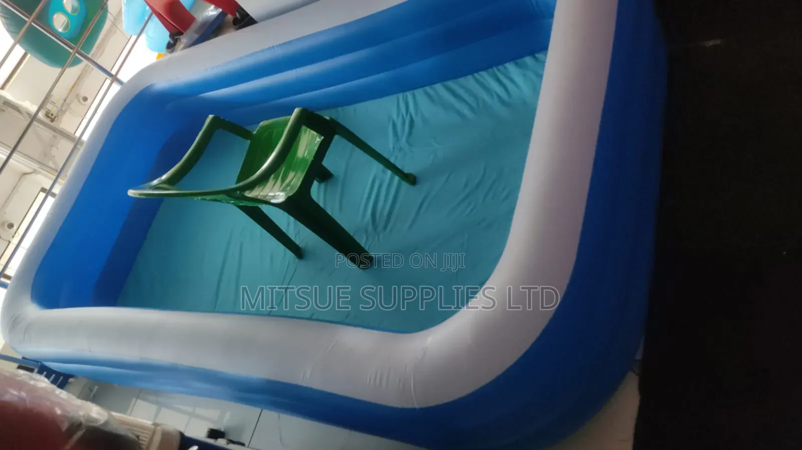 Mega Outdoor Family Pool for 8 Pax Inflatable