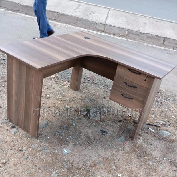 Smooth Finished Modern Lshaped Office Desk/Study Table Offers