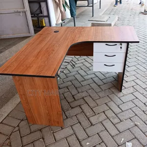 Balanced 1.2m*1.2m Modern Lshaped Office Desk Offers