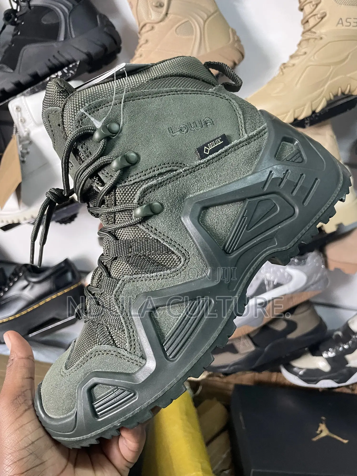 Lowa Military Tactical Boots