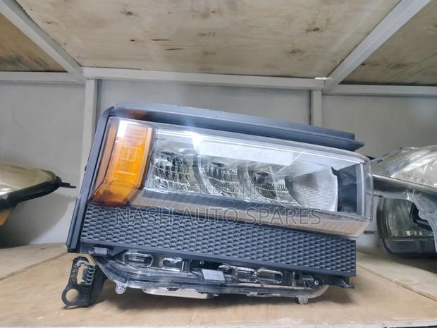 Toyota Prado J250 Headlight - thumbnail 2
