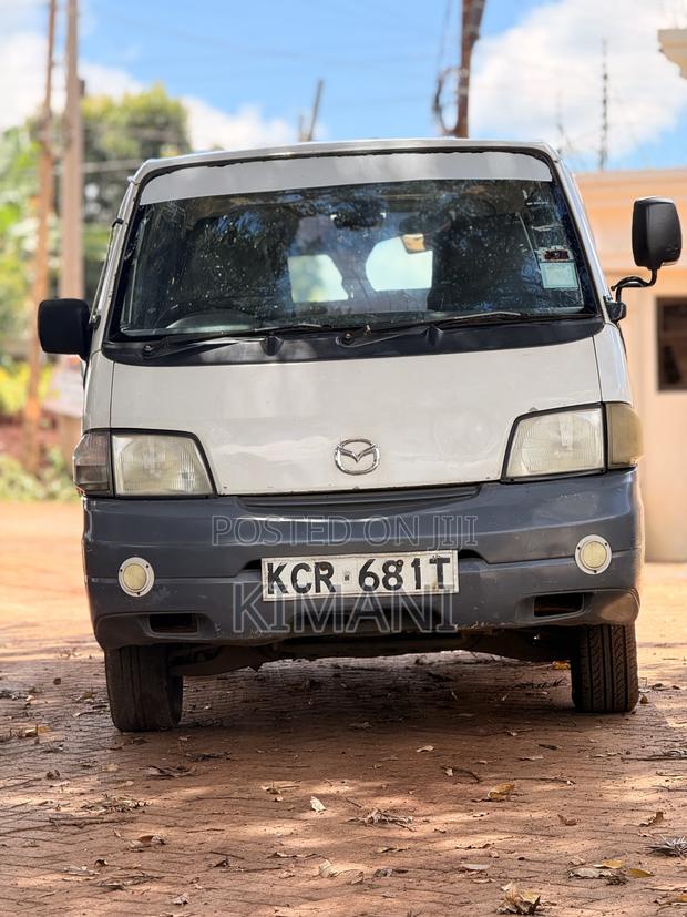 Mazda Bongo 2013 White - thumbnail 5