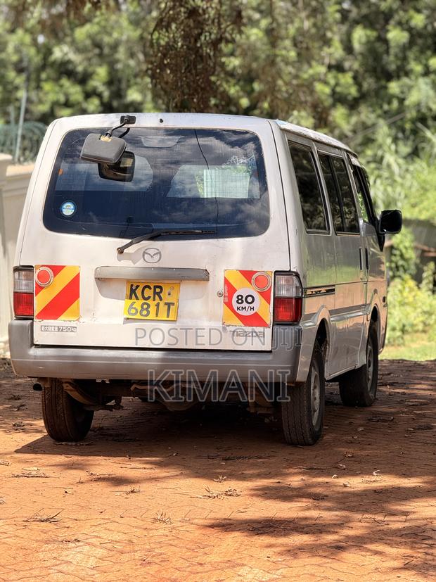 Mazda Bongo 2013 White - thumbnail 8