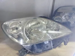 Demio 2005 Headlight
