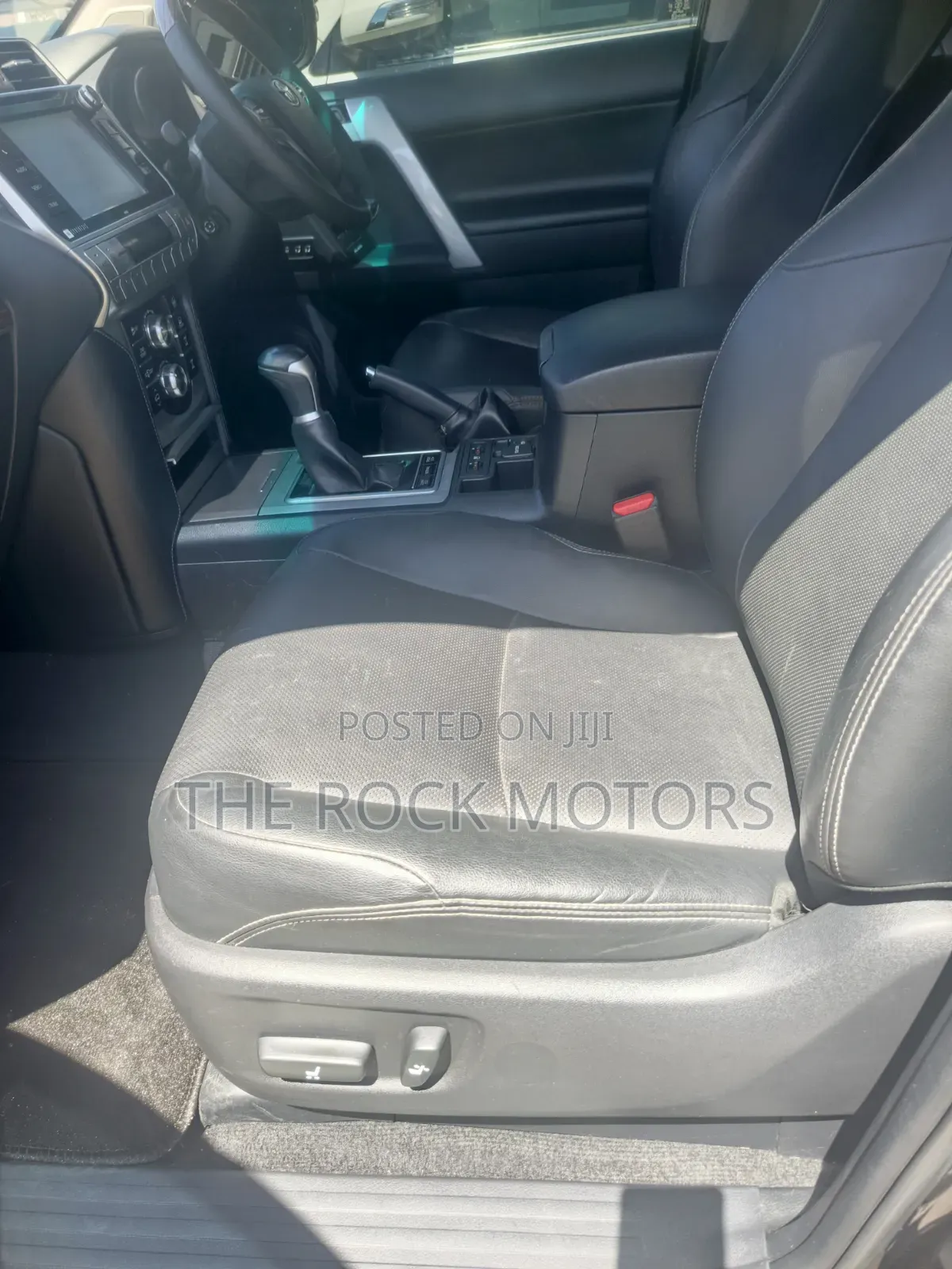 Toyota Land Cruiser Prado 2019 Black