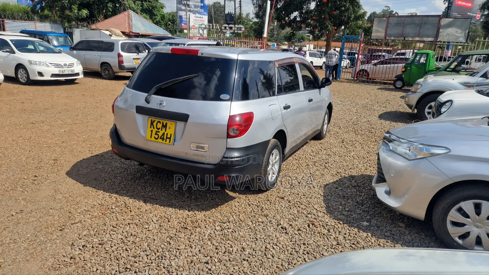 Nissan Advan 2010 Silver