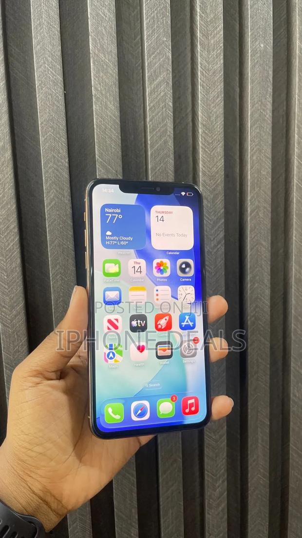 Apple iPhone 11 Pro Max 256 GB Gold - thumbnail 2