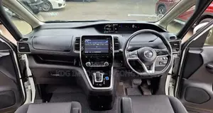 Nissan Serena 2019 Pearl