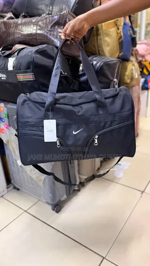 Sleek & Spacious Duffel Travel Bags