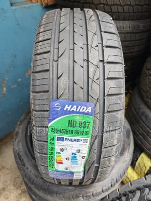 225/45r19 Haida Tyre