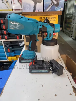 Makita Spraygun/Cordless Makita Spraygun