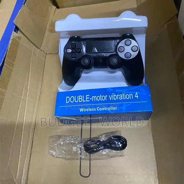 Ps4 Wireless Game Controller With Dual Vibration and Ergonomic Design