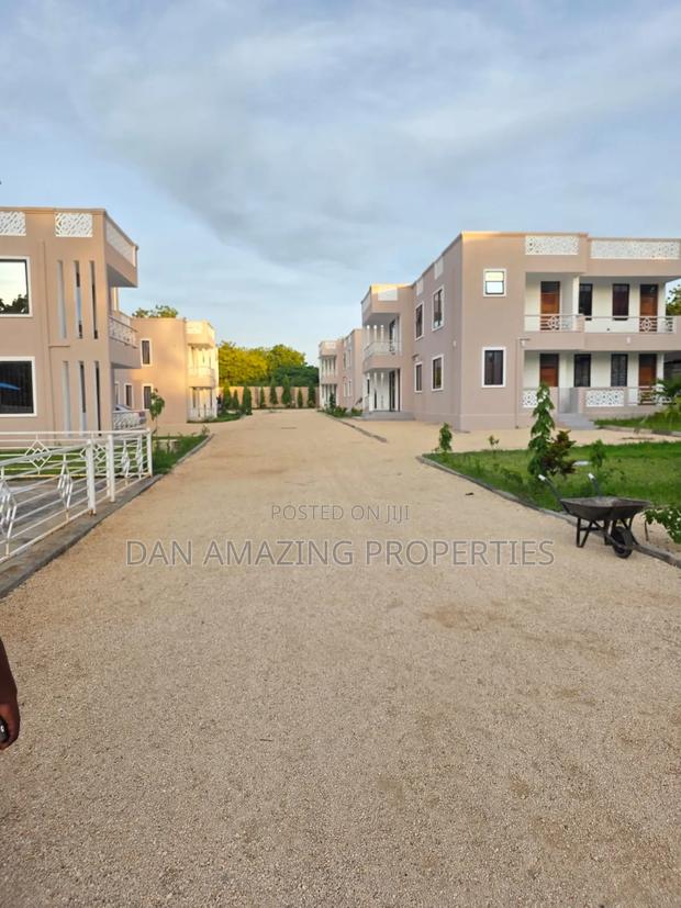 Furnished 4bdrm Villa in Diani 2Nd Row for sale - thumbnail 3
