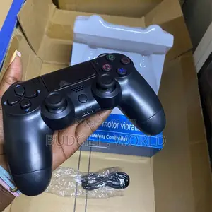 Ps4 Wireless Dual Shock Controller With Comfortable Grip Design