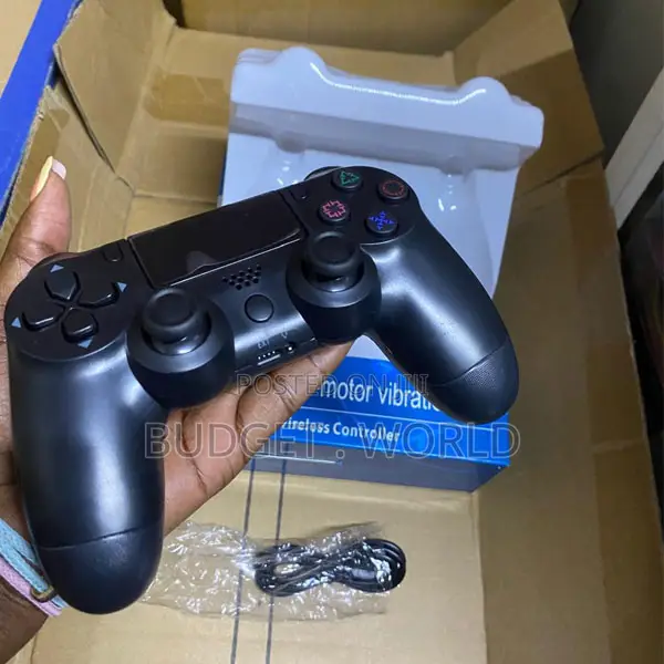 Ps4 Wireless Dual Shock Controller With Comfortable Grip Design