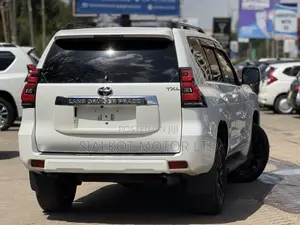 Toyota Land Cruiser Prado 2.7 2020 White