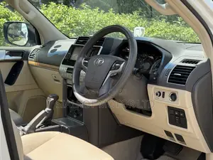 Toyota Land Cruiser Prado 2.7 2020 White