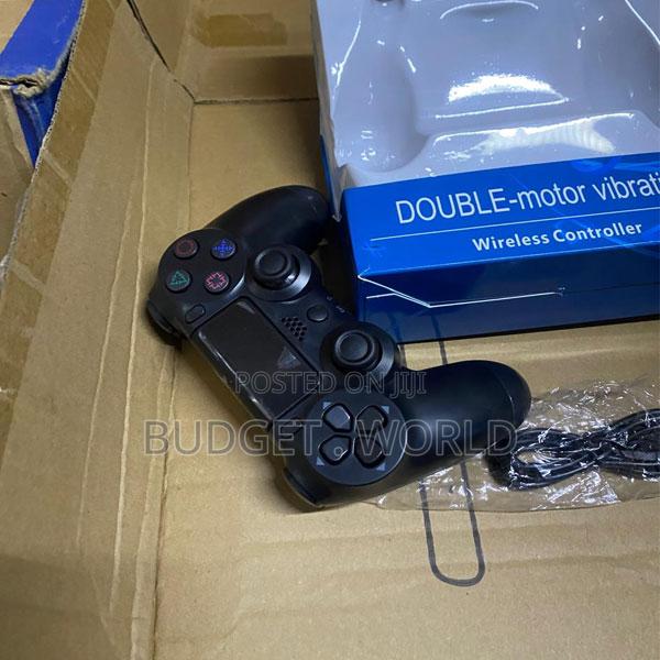 Wireless Ps4 Compatible Controller With Ergonomic Grip and Dual Shock