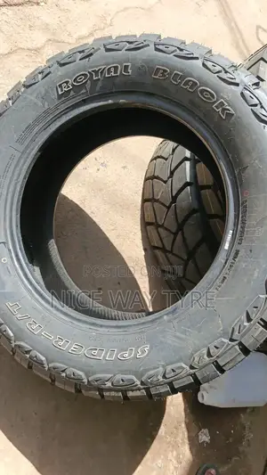 265/60r18 Royalblack
