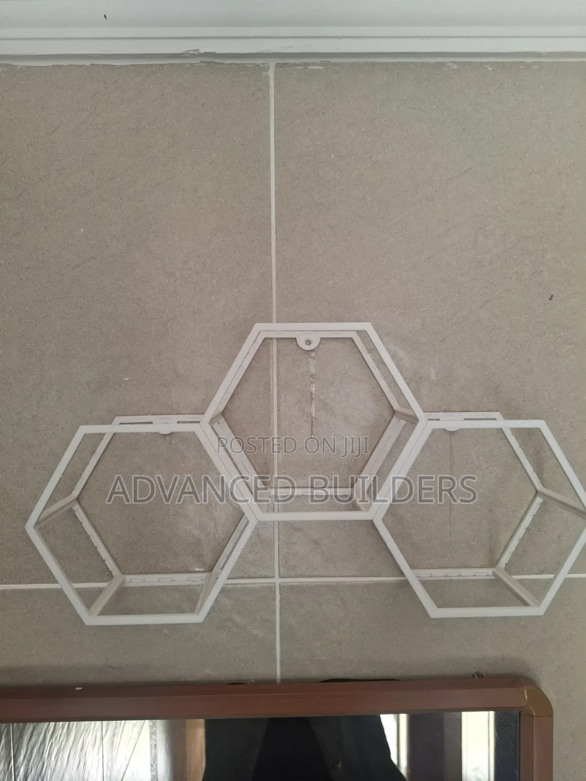 3 Piece Hexagonal Tissue Holder White