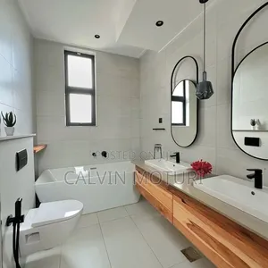 4bdrm Villa in Hardy for sale