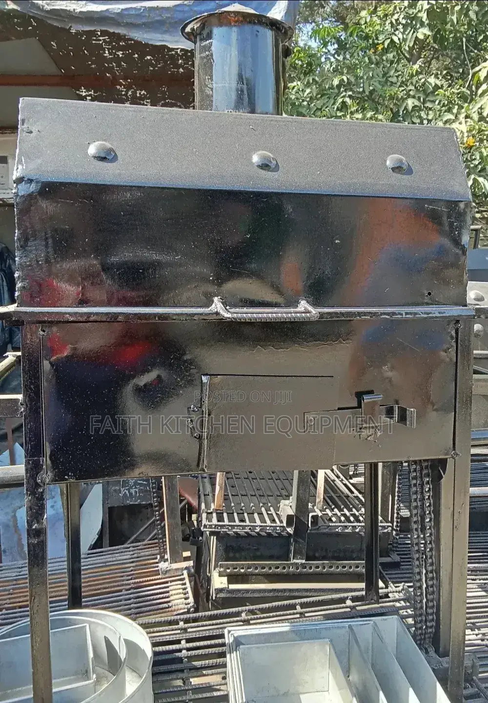 Closed Grill Charcoal