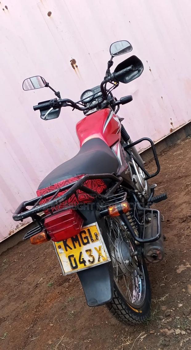 Honda CBX 2024 Red