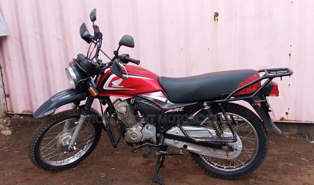 Honda CBX 2024 Red - thumbnail 2
