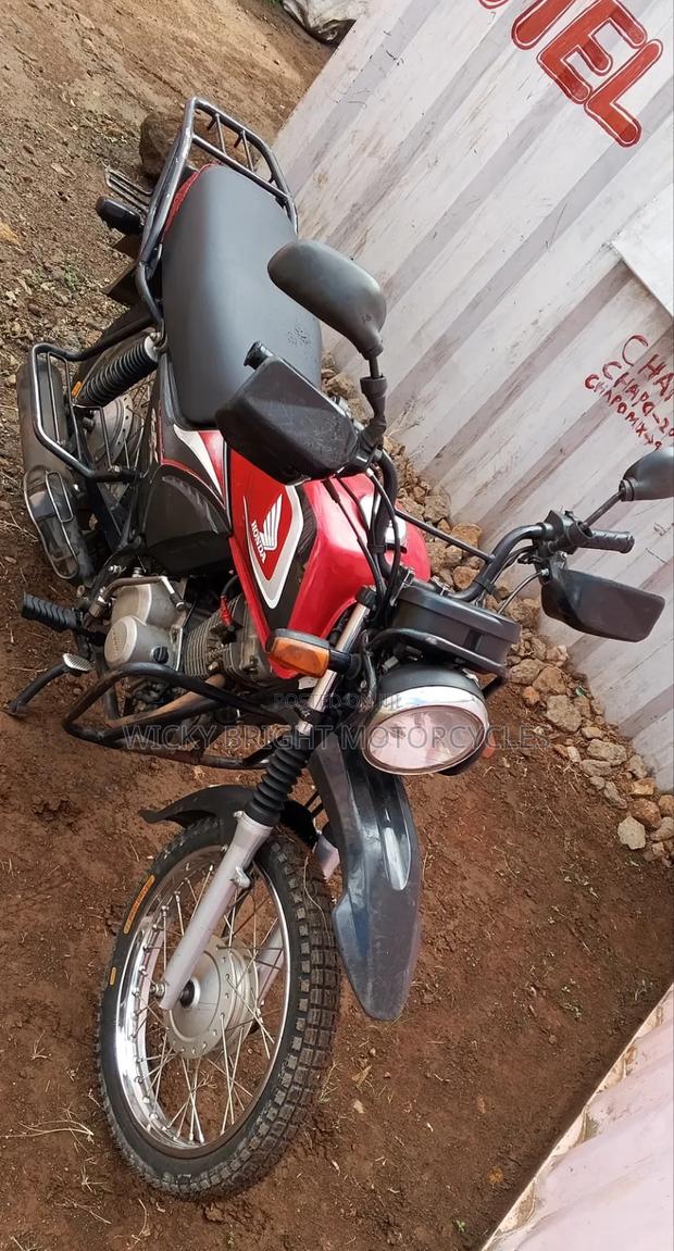 Honda CBX 2024 Red - thumbnail 4