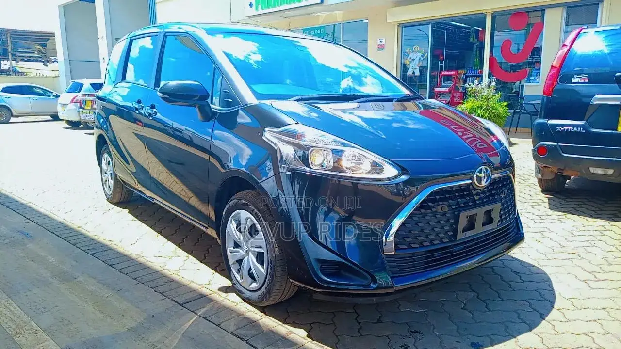 Toyota Sienta 2019 Black