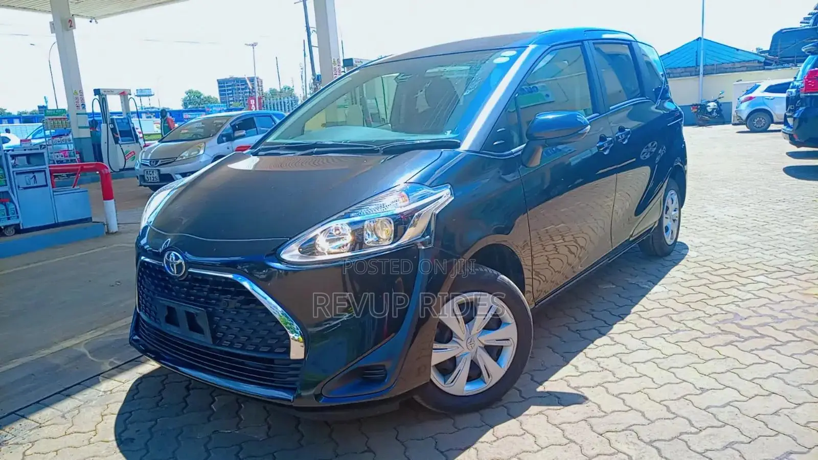 Toyota Sienta 2019 Black
