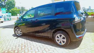 Toyota Sienta 2019 Black