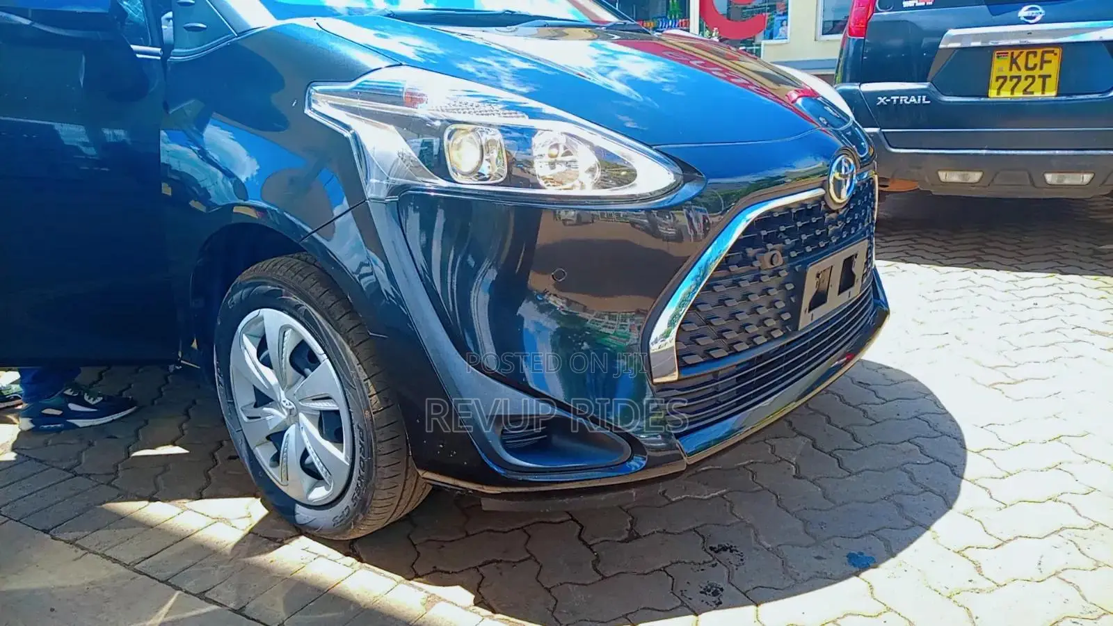 Toyota Sienta 2019 Black
