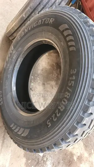315/80r22.5 Lavingator