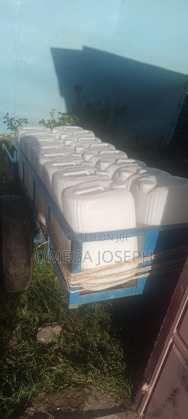 Water Storage Jerricans - thumbnail 2