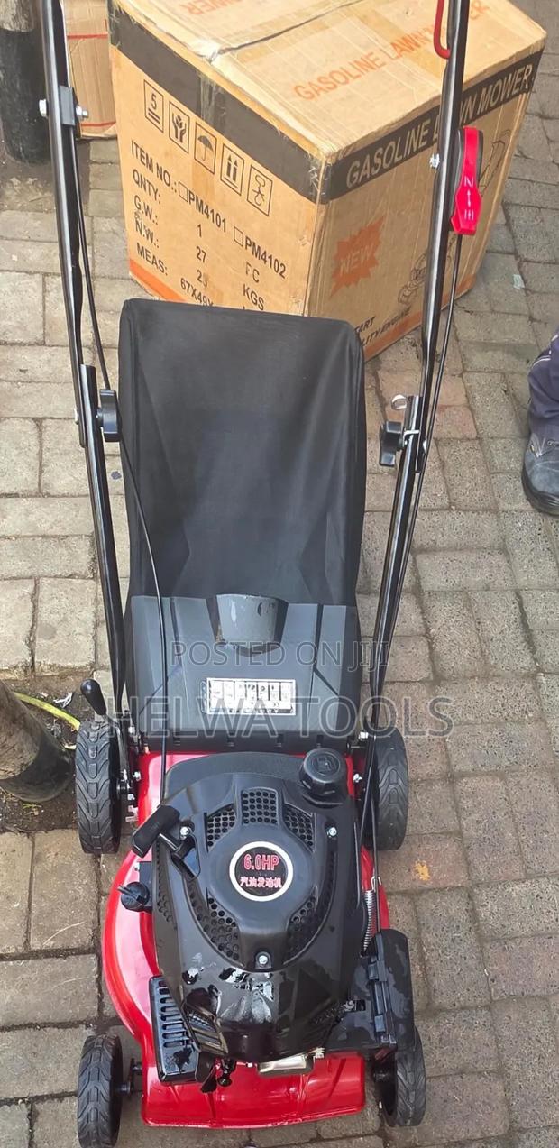 Gasoline Lawn Mower, 18" (6 Hp)