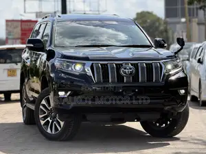 Toyota Land Cruiser Prado 2.7 2022 Black